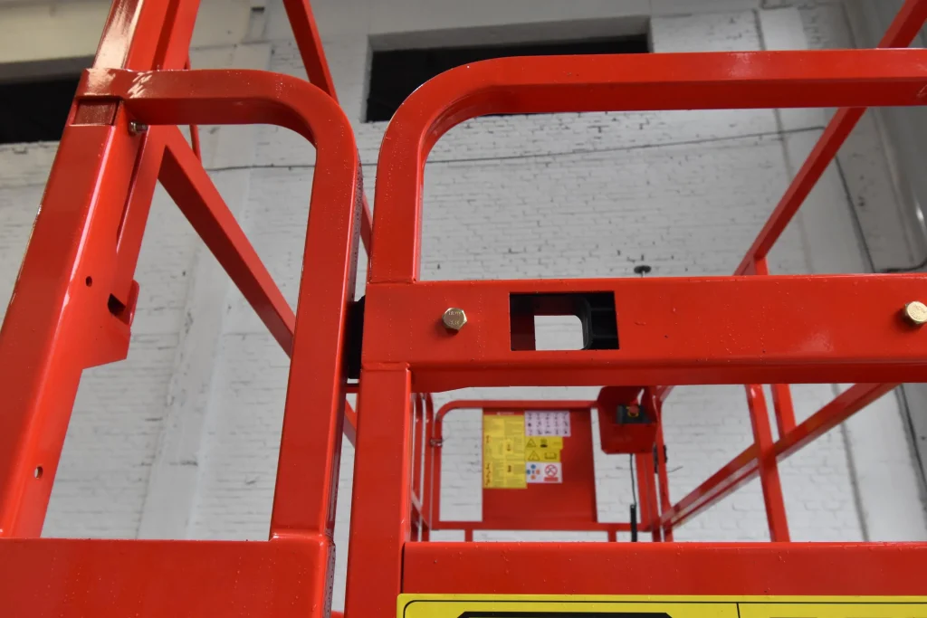 self propelled scissor lift details