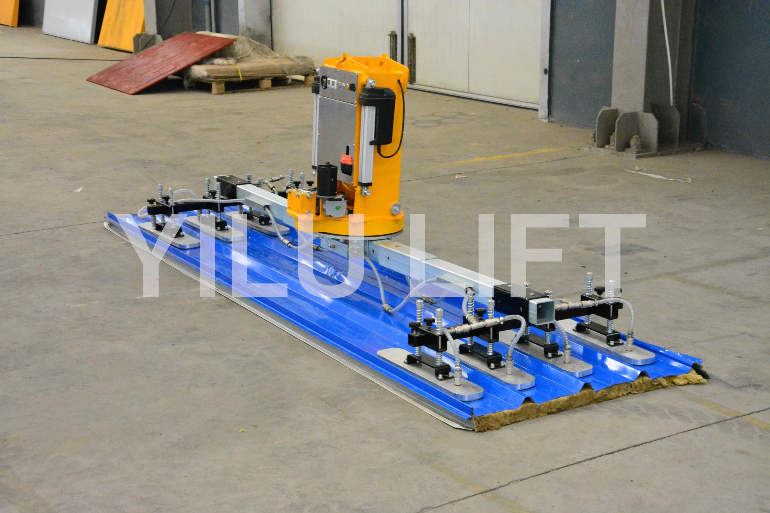 Sandwich Panel Vacuum Lifter for Heavy-Duty Use