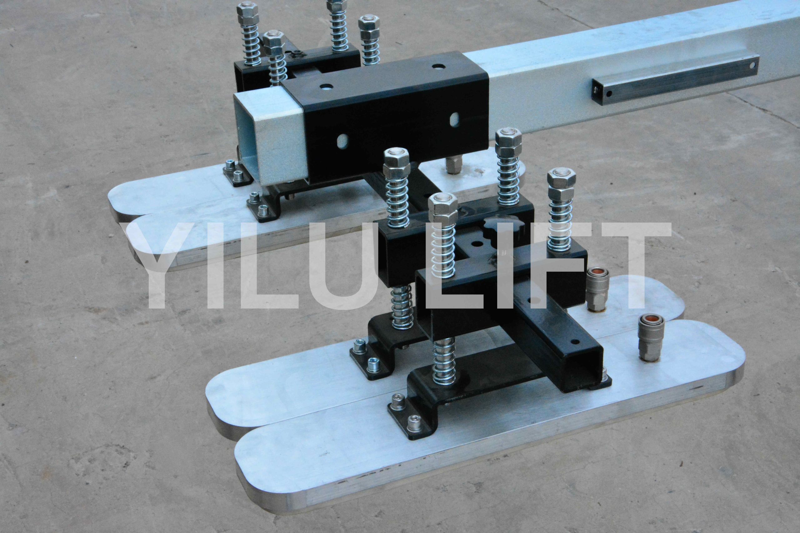 2m 4m 6m 10m 15m YILU Factory Direct Selling Remote Control Strong Power Vacuum Lifting Suction Pad Suction Cups