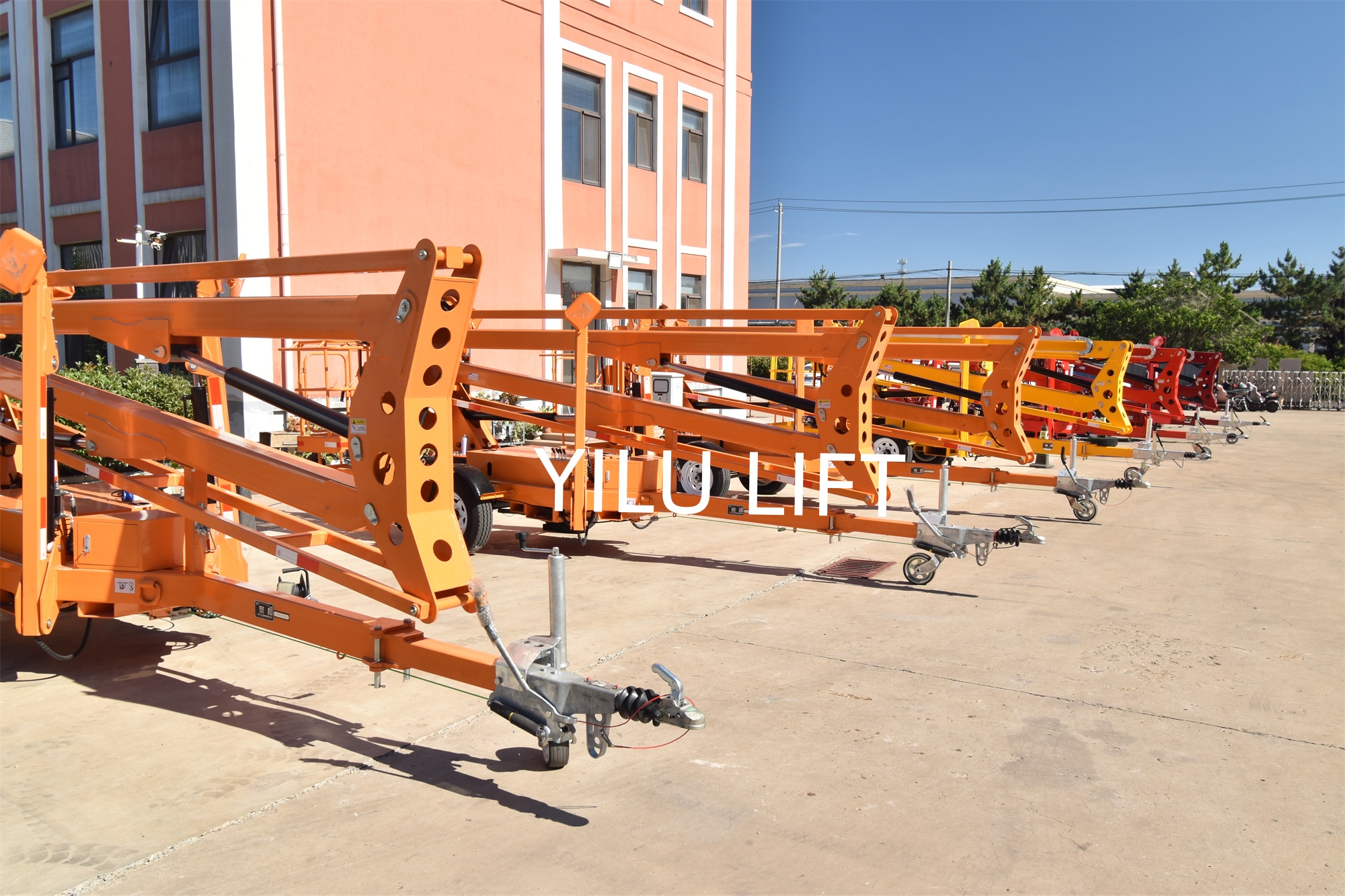 Hydraulic Articulated Boom Lift for Warehouse
